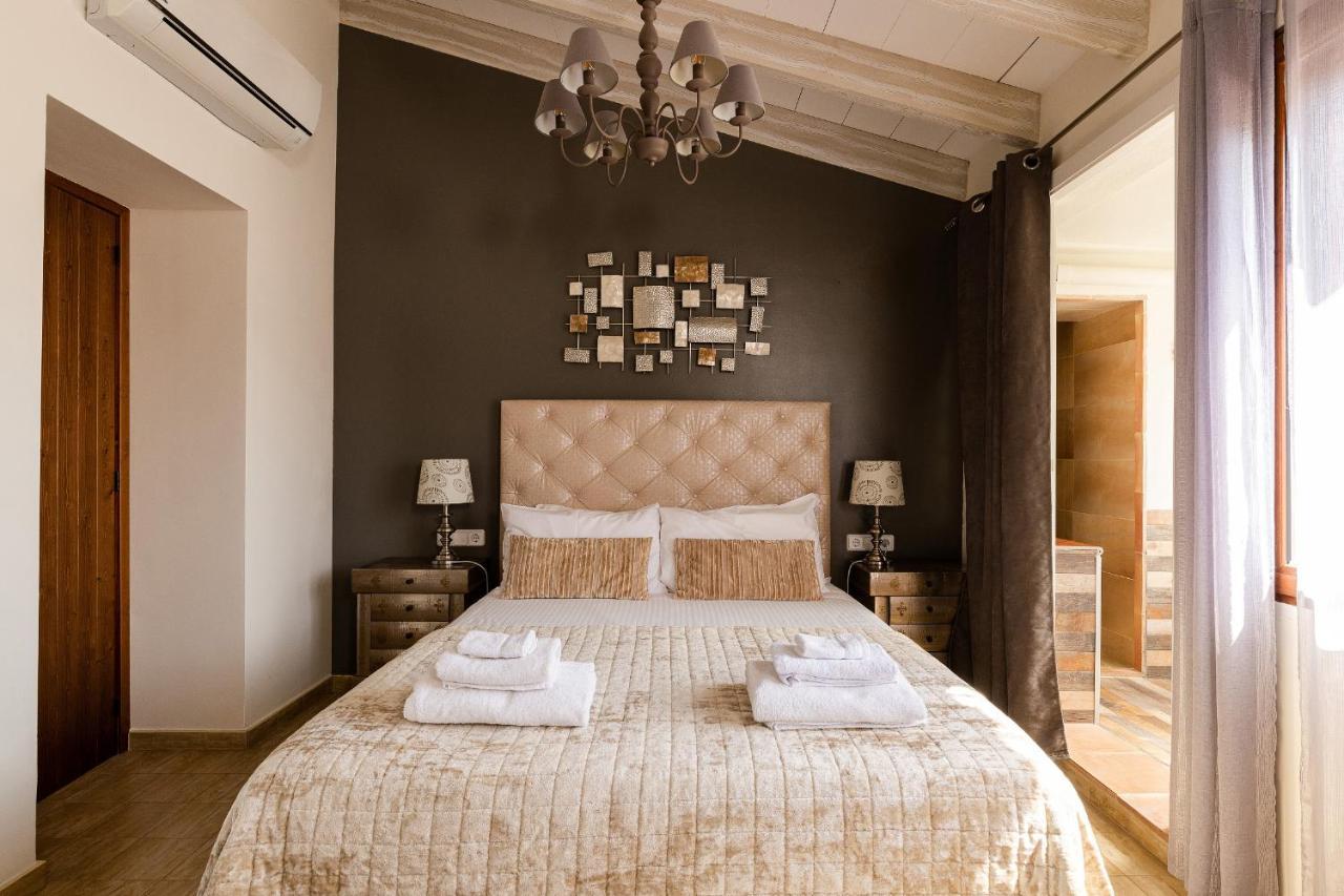 Casa Mistela Bed & Breakfast Jalon